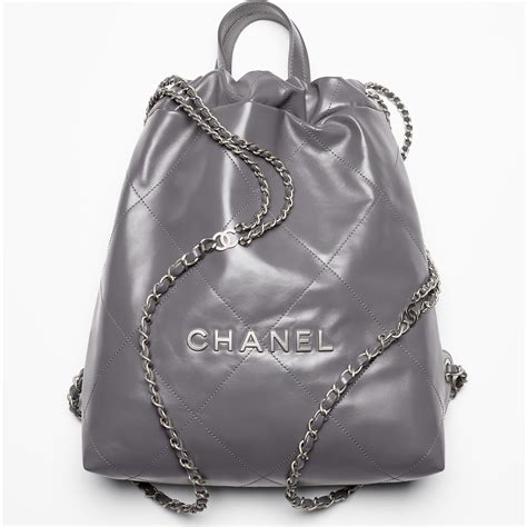 chanel 22 backpack outfit|old Chanel 22 bag.